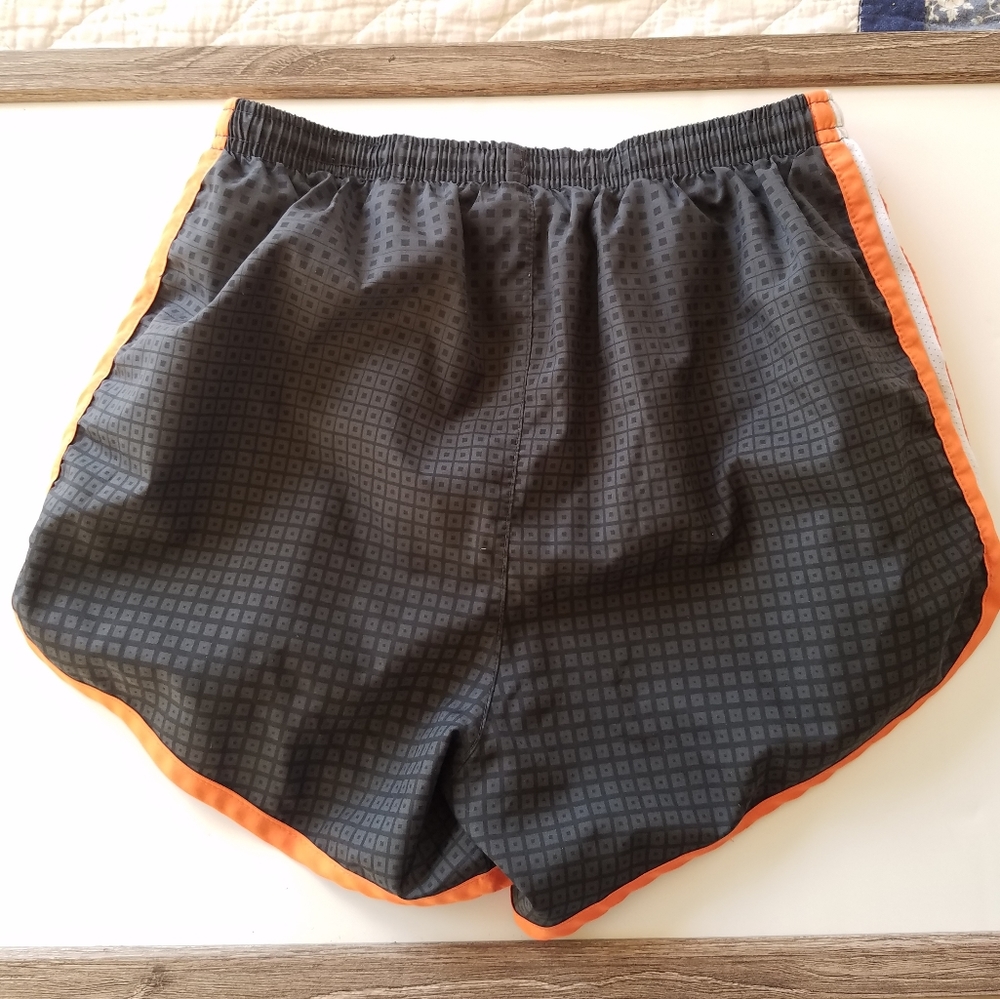 Nike Dri-fit Black & Orange Running Athletic Short - Picture 3 of 6